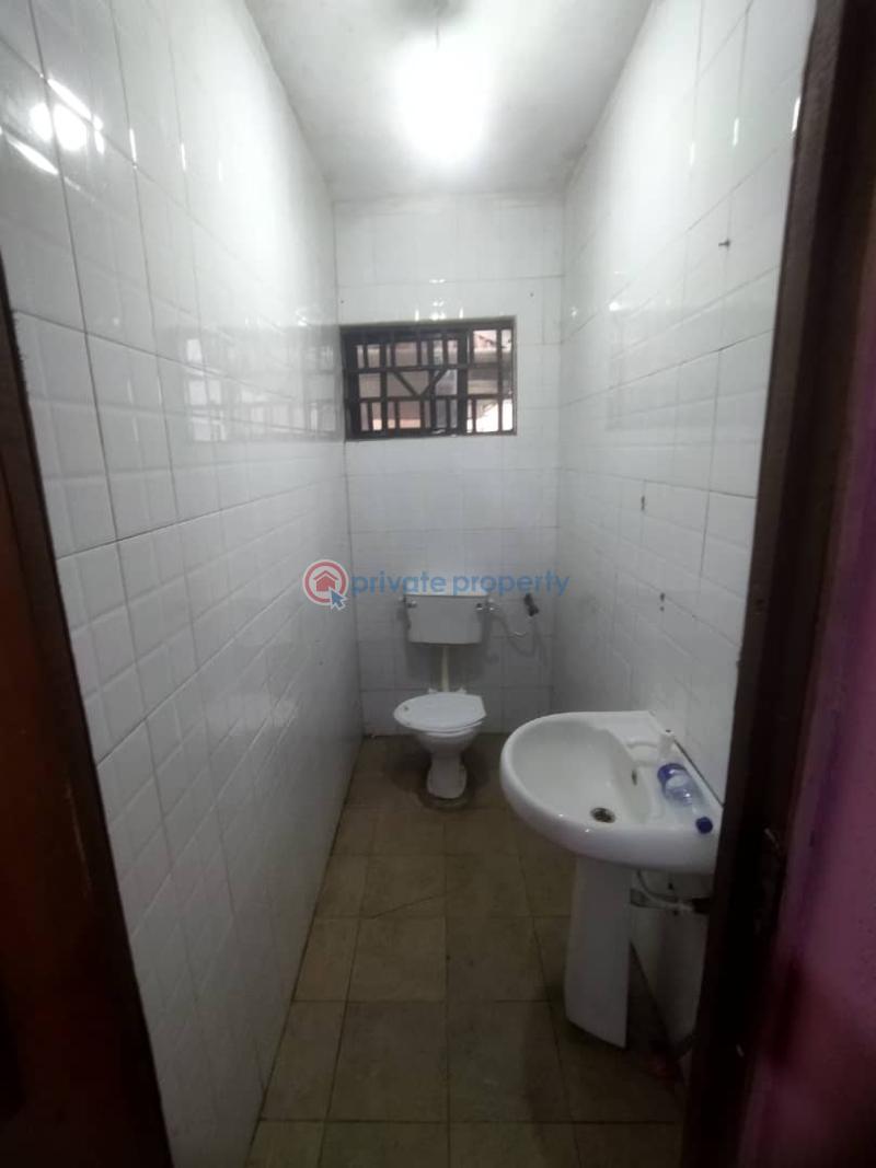 2 bedroom House For Rent Magodo Shangisha Shangisha Kosofe/Ikosi Lagos - 2