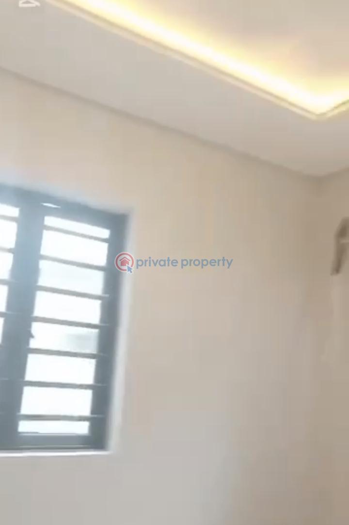 1 bedroom Flat & Apartment For Rent Off Pedro Road Palmgroove Shomolu Lagos - 1