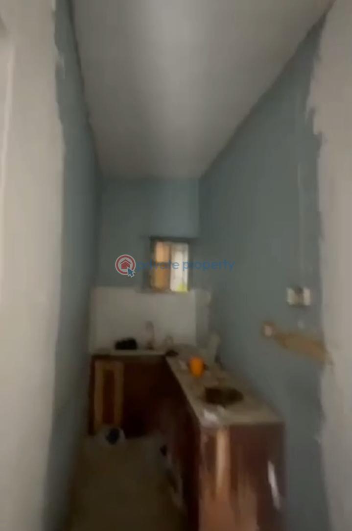 1 bedroom Flat & Apartment For Rent Off Shipeolu Road Palmgroove Shomolu Lagos - 2