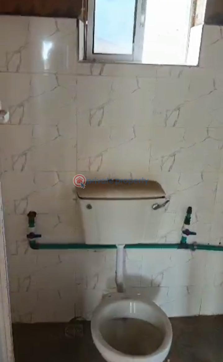 1 bedroom Self Contain For Rent Yaba Lagos - 3