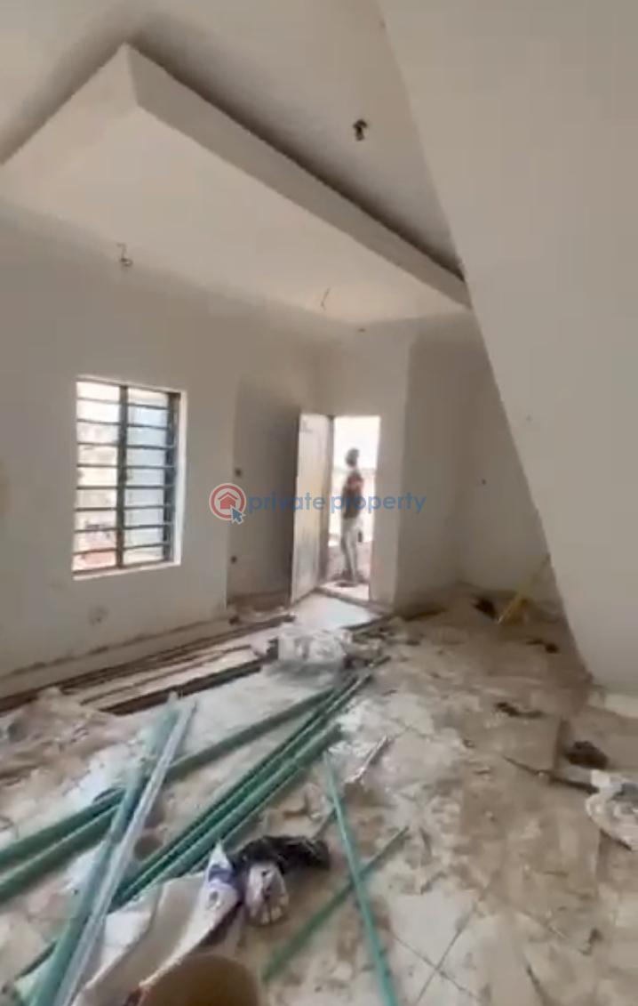 1 bedroom Flat & Apartment For Rent Off Shipeolu Road Palmgroove Shomolu Lagos - 1