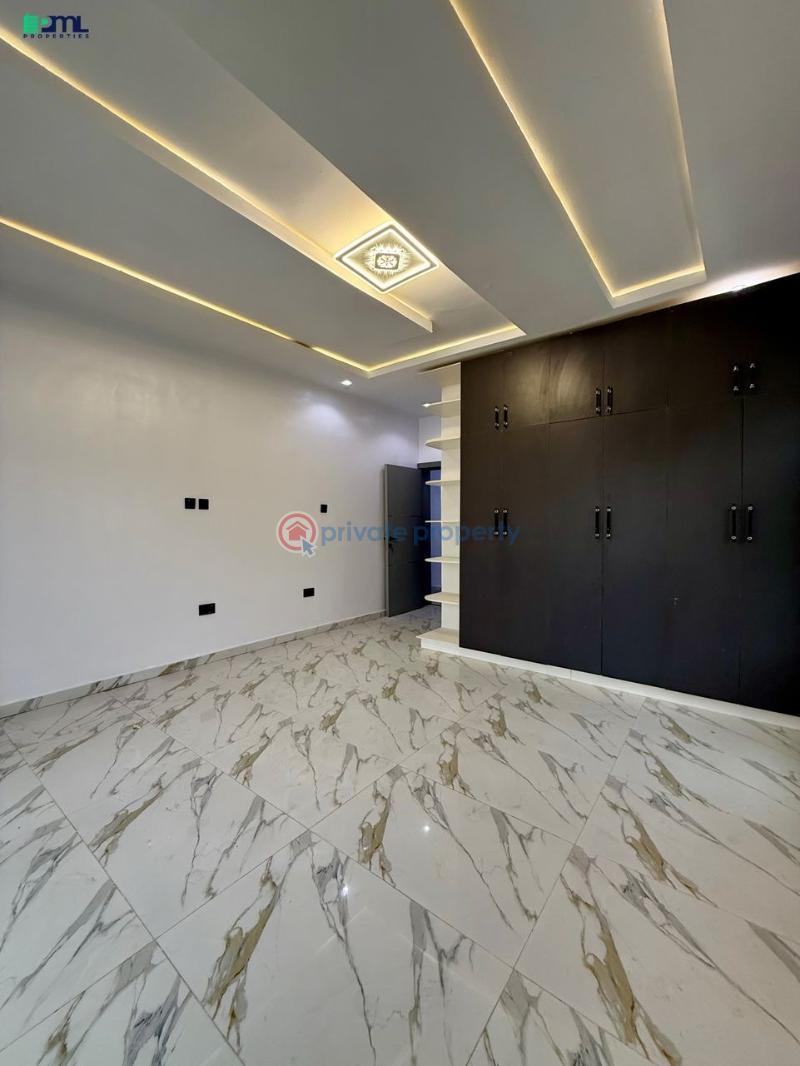 A detached 4 bedroom duplex+ bq for sale in ibadan - 8 4 bedroom Detached Duplex For Sale Carlton Gate Estate, Kolapo Ishola Gra, Akobo, Ibadan Akobo Ibadan Oyo - 8