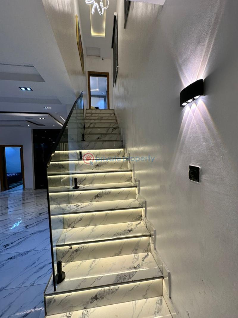 4 bedroom Detached Duplex Short let Kolapo Ishola Gra, Akobo, Ibadan Akobo Ibadan Oyo - 11