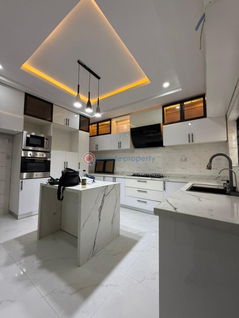 A detached 4 bedroom duplex with a bq - 1 4 bedroom Detached Duplex For Sale Star Gate Oluyole Estate Ibadan Oyo - 1