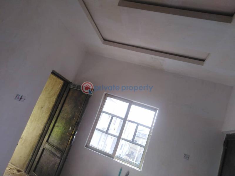 1 bedroom Flat & Apartment For Rent Palmgroove Shomolu Lagos - 7