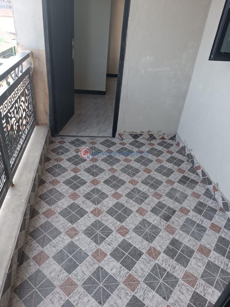 1 bedroom Flat & Apartment For Rent Olateju Mushin Lagos - 4