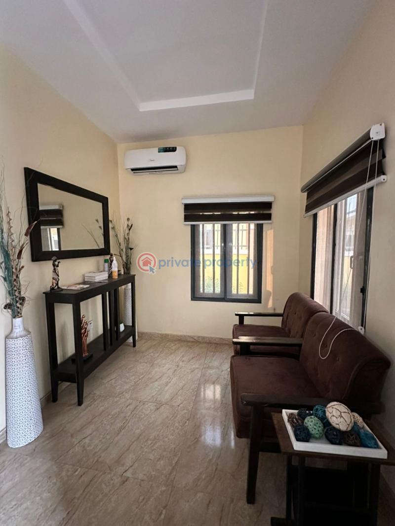 4 bedroom Detached Duplex For Sale S And T Estate, Jericho Gra, Ibadan Ibadan Oyo - 10