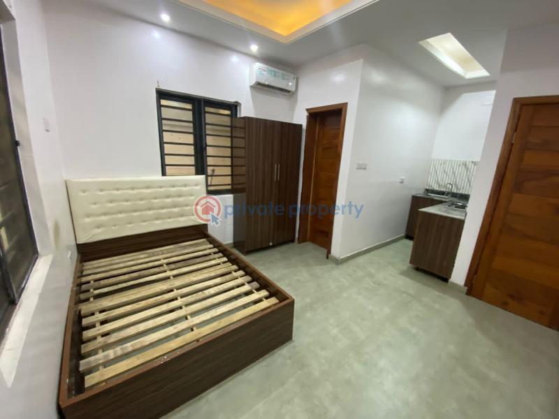 Self Contain For Rent Akoka Yaba Lagos - 5