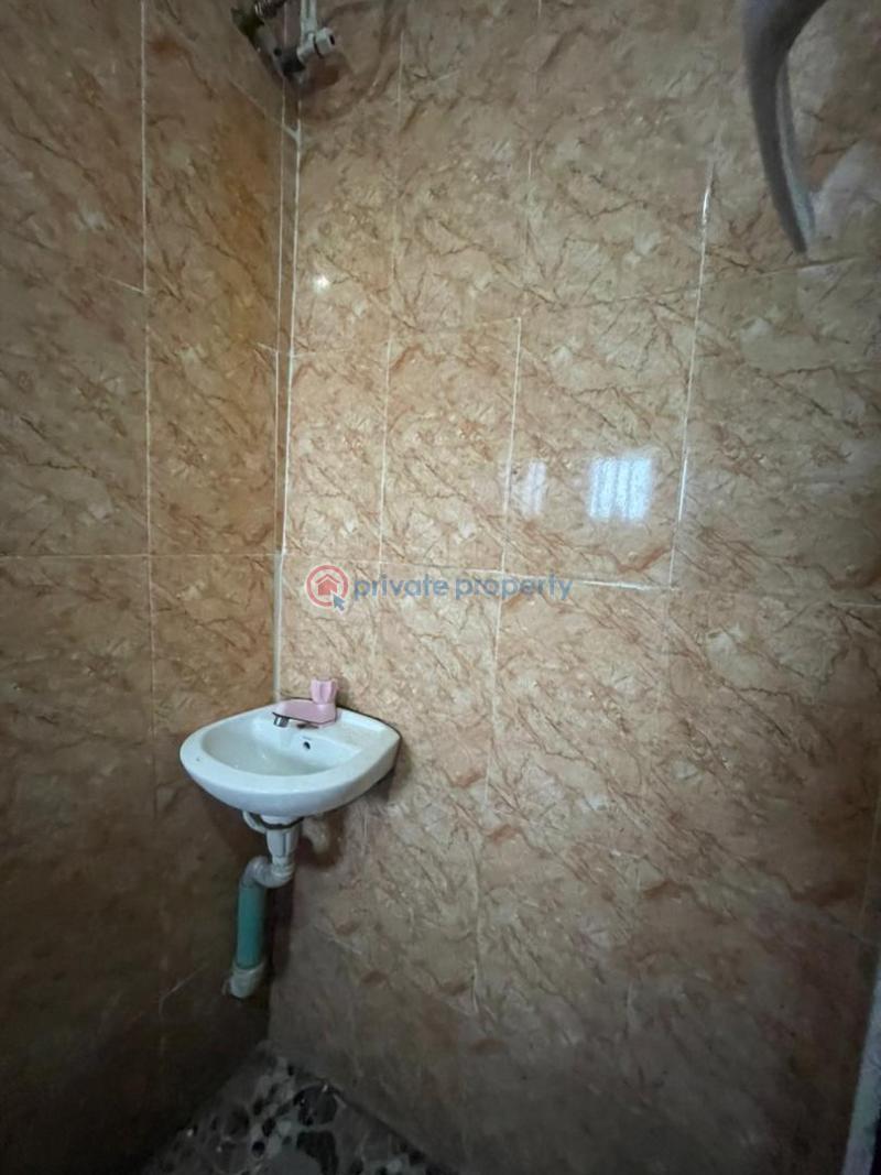 Self Contain For Rent Akoka Yaba Lagos - 2