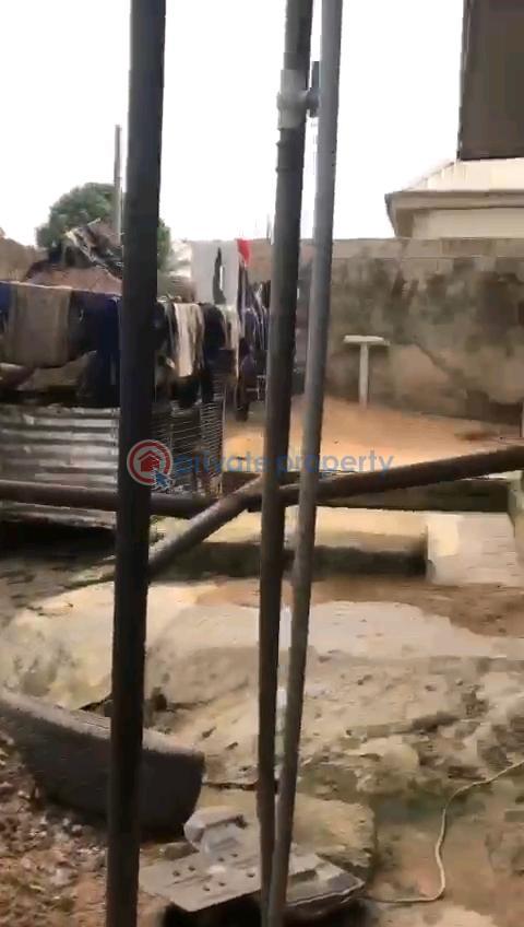 3 bedroom flat - 11 3 bedroom House For Sale Also Off Raypower Alagbado Abule Egba Lagos - 11