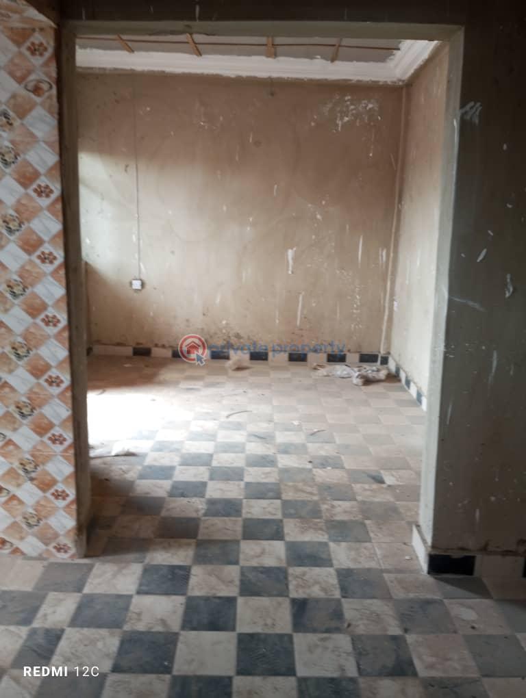 1 bedroom Flat & Apartment For Rent 29 Off Onigbongbon Meryland Maryland Lagos - 3