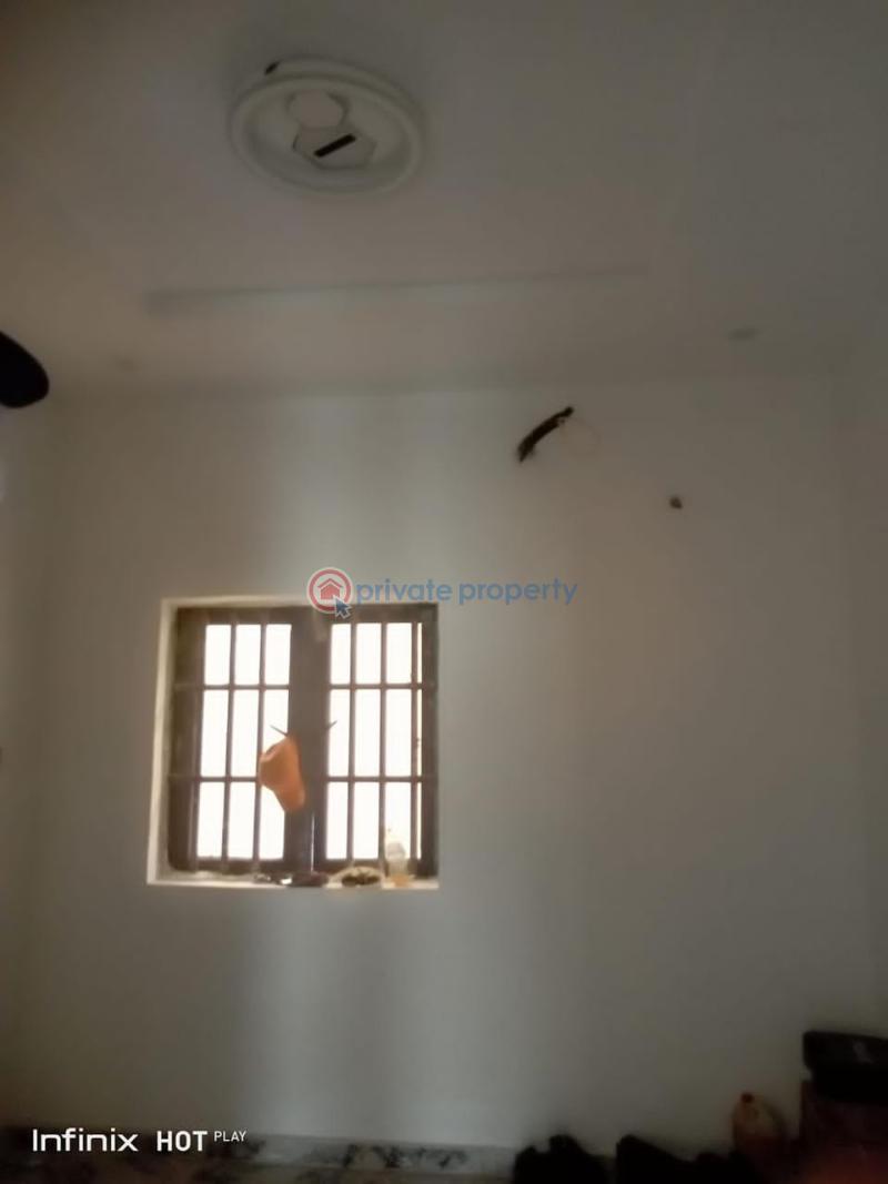 2 bedroom Flat & Apartment For Rent Surulere Lagos - 5