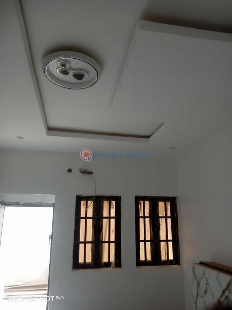 2 bedroom Flat & Apartment For Rent Surulere Lagos - 7