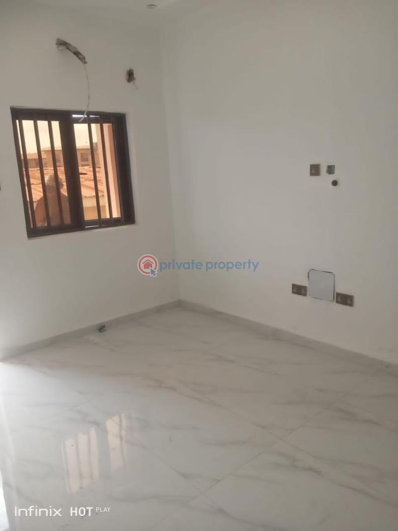 2 bedroom Flat & Apartment For Rent Surulere Lagos - 4