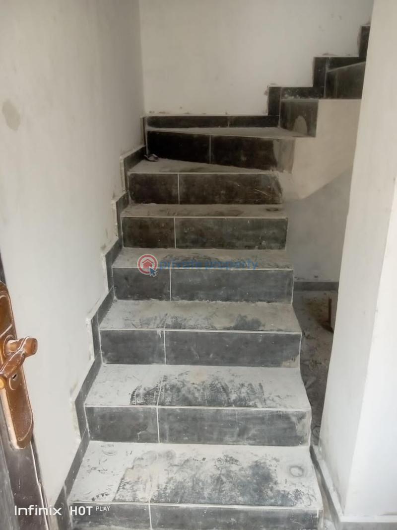 2 bedroom Flat & Apartment For Rent Surulere Lagos - 6