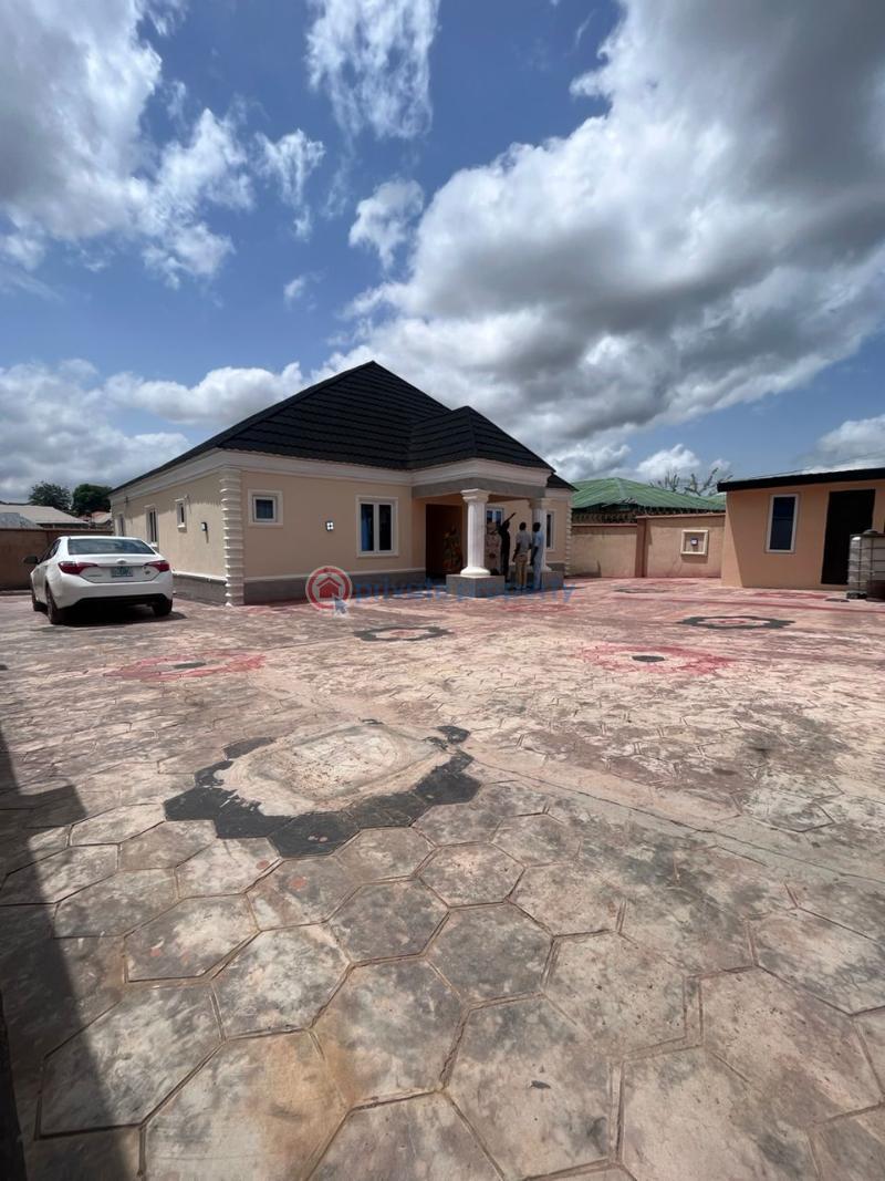3 bedroom House For Sale Akoto Elebu Akala Express Ibadan Oyo - 2