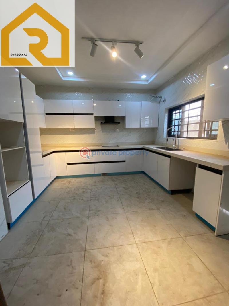 4 bedroom House For Sale Kolapo Ishola Gra Akobo Ibadan Ibadan Oyo - 2