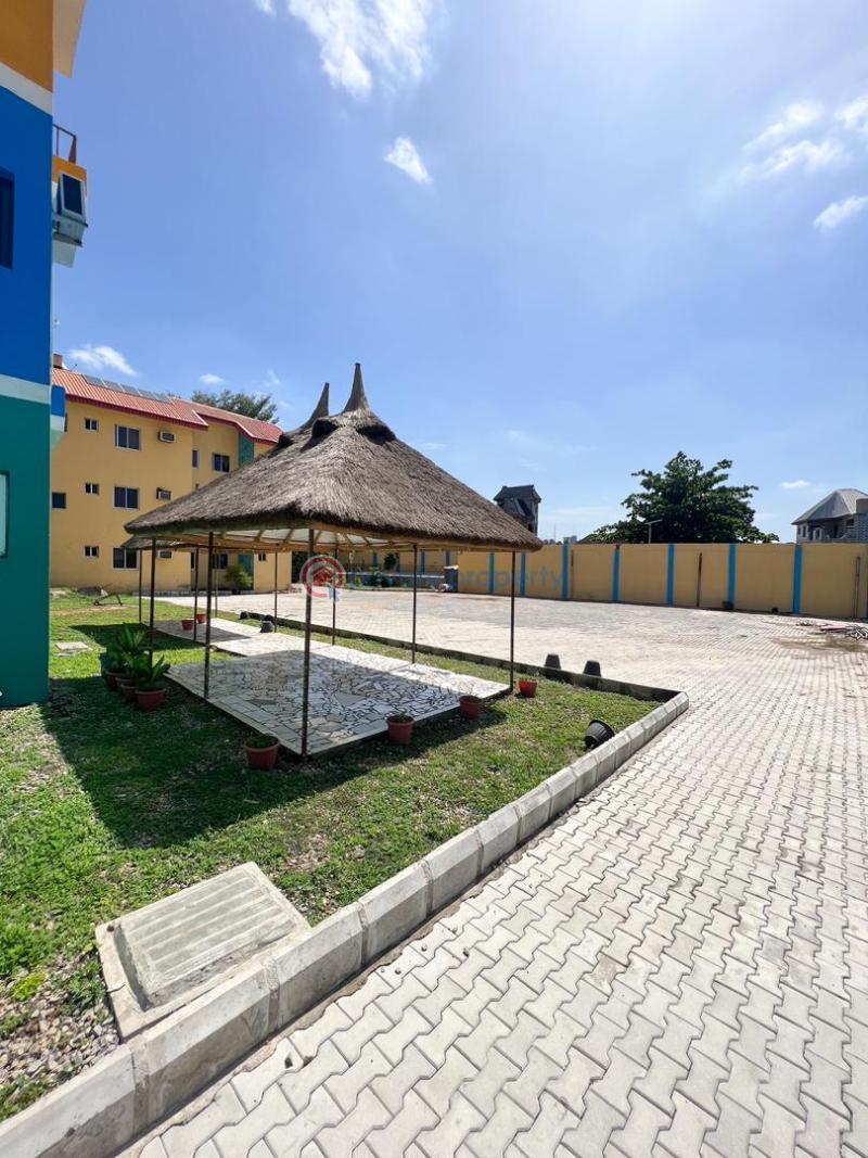 For sale 4 bedroom Flat & Apartment Onireke Gra, Jericho Gra Ibadan