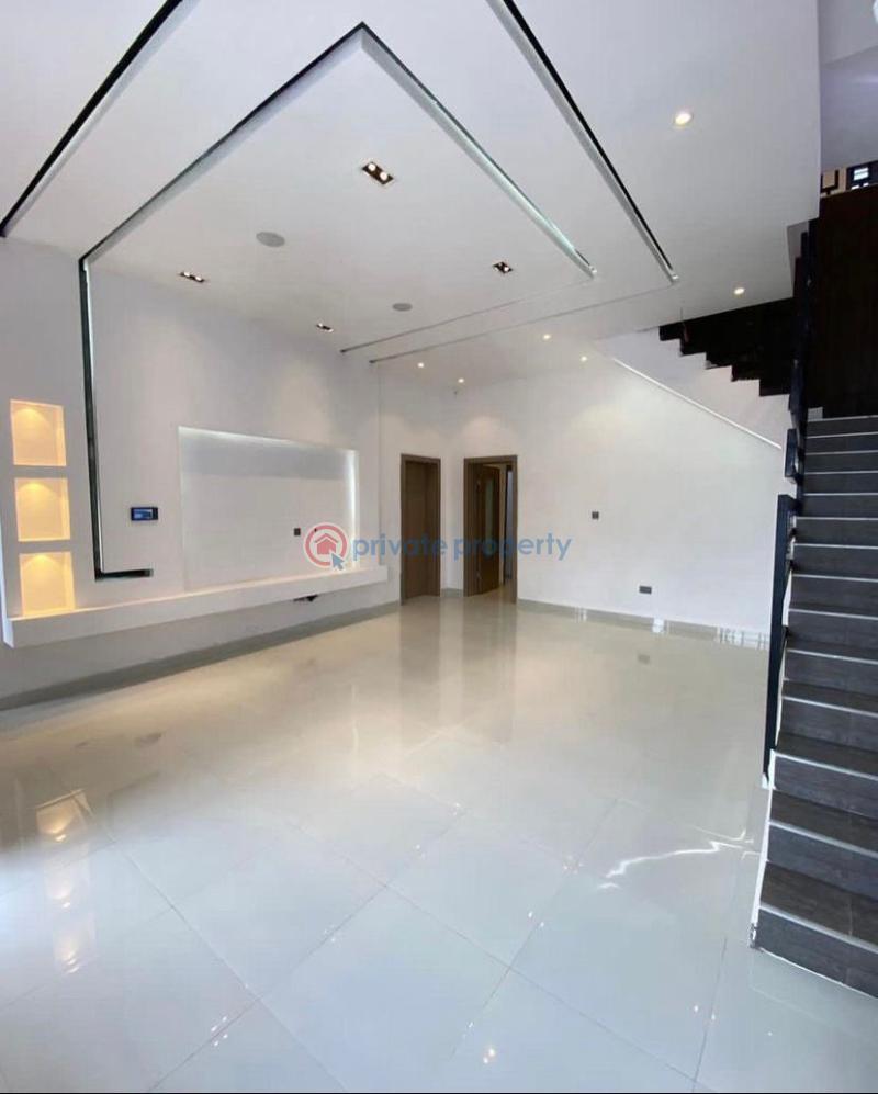 4 bedroom House For Sale 2nd Toll Gate Lekki Lagos - 3