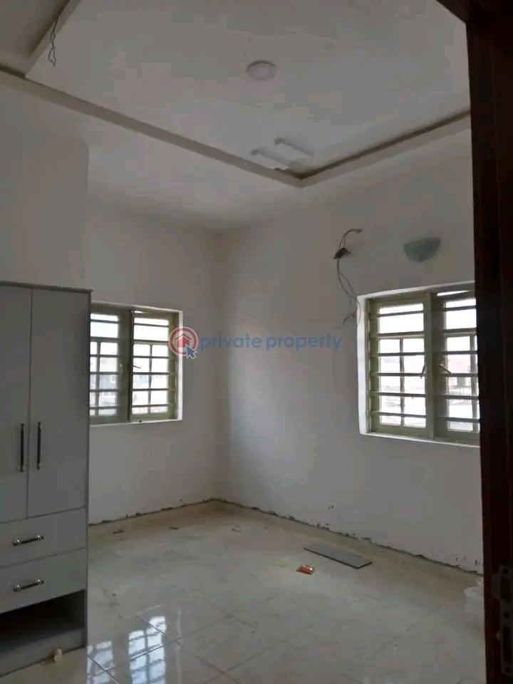 2 bedroom Flat & Apartment For Rent Off Mobil Road Ilaje Ajah Lagos - 9