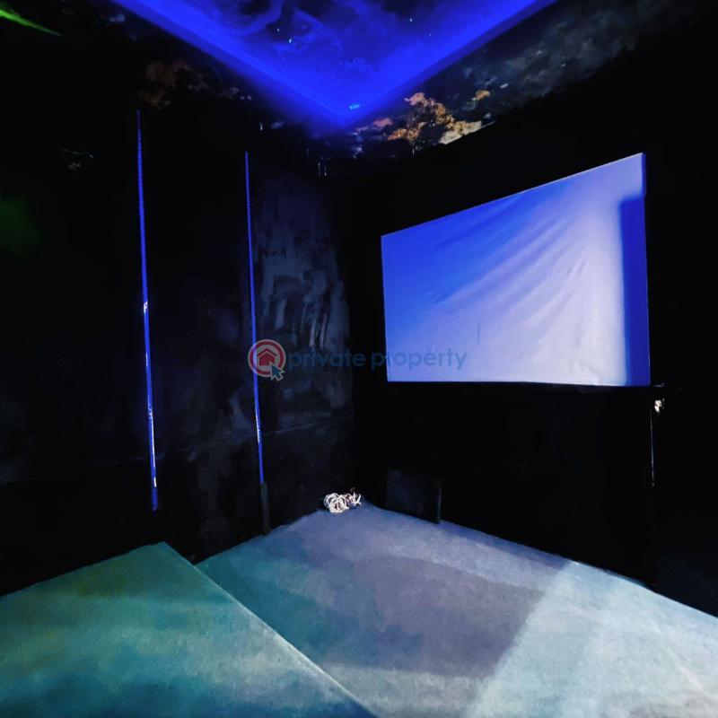 5 bedroom Detached Duplex For Sale Lekki County Lekki Lagos - 4