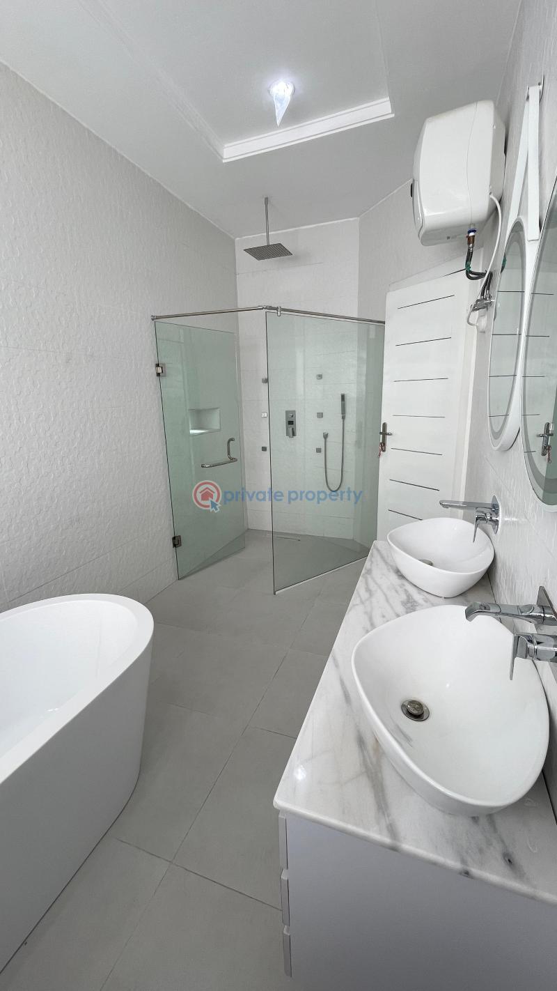5 bedroom Maisonette For Sale Pinnock Beach Lekki Phase 2 Lagos - 16