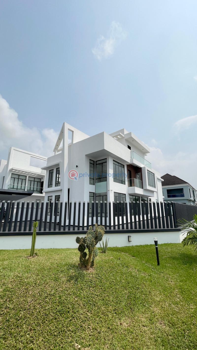 5 bedroom Maisonette For Sale Pinnock Beach Lekki Phase 2 Lagos - 1