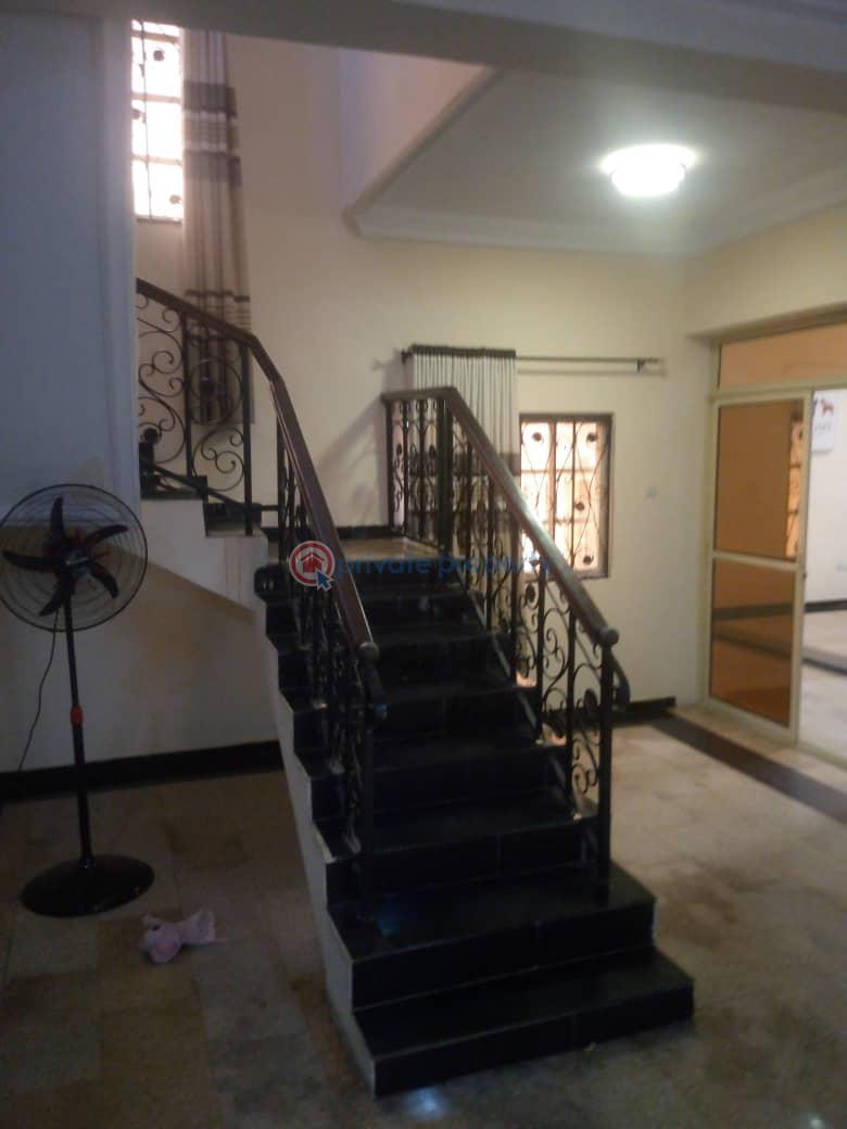 7 bedroom House For Rent Main Jericho Gra Ibadan Oyo - 3