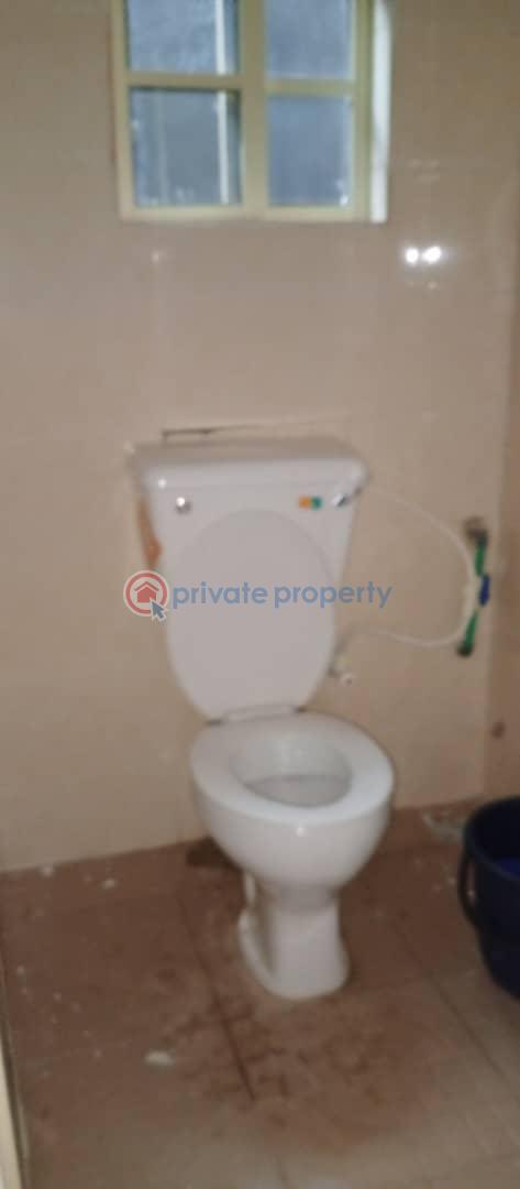 Self Contain For Rent Shomolu Lagos - 2