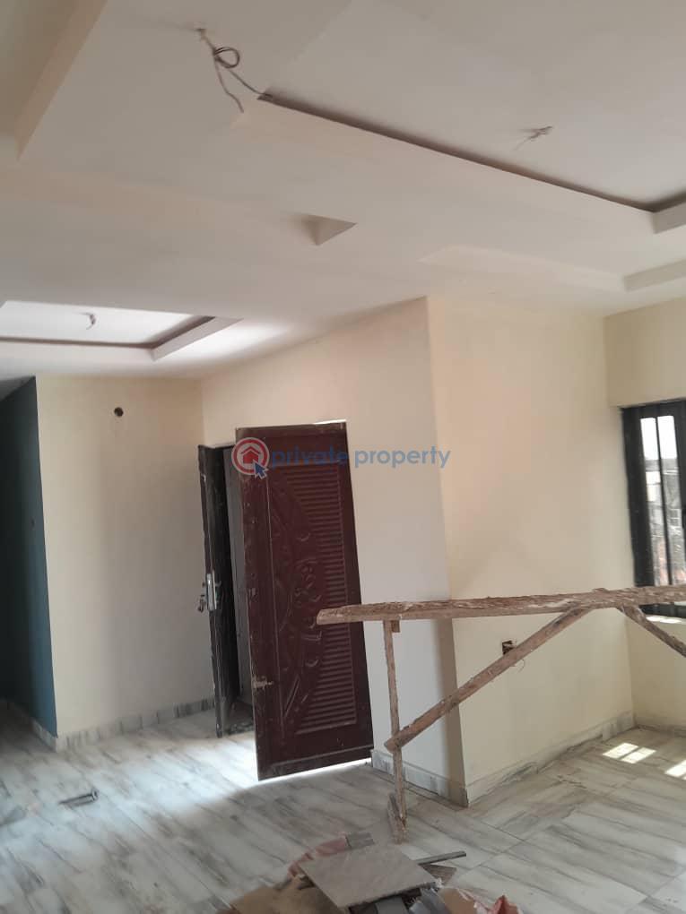 2 bedroom Flat & Apartment For Rent Ojota Lagos - 2