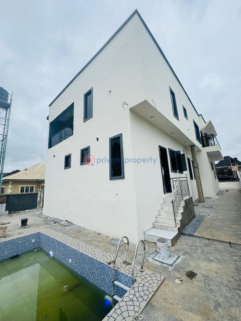 4 bedroom Detached Duplex For Sale Carlton Gate Estate Akobo Ibadan Oyo - 9