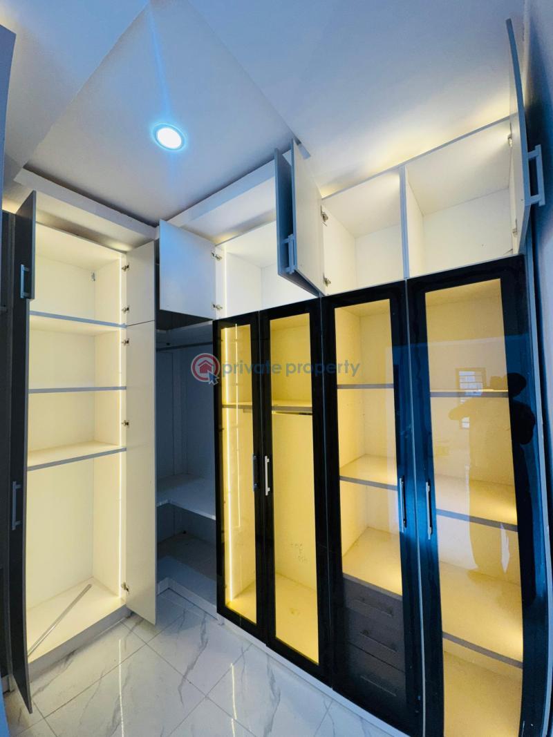 4 bedroom Detached Duplex For Sale Carlton Gate Estate Akobo Ibadan Oyo - 5