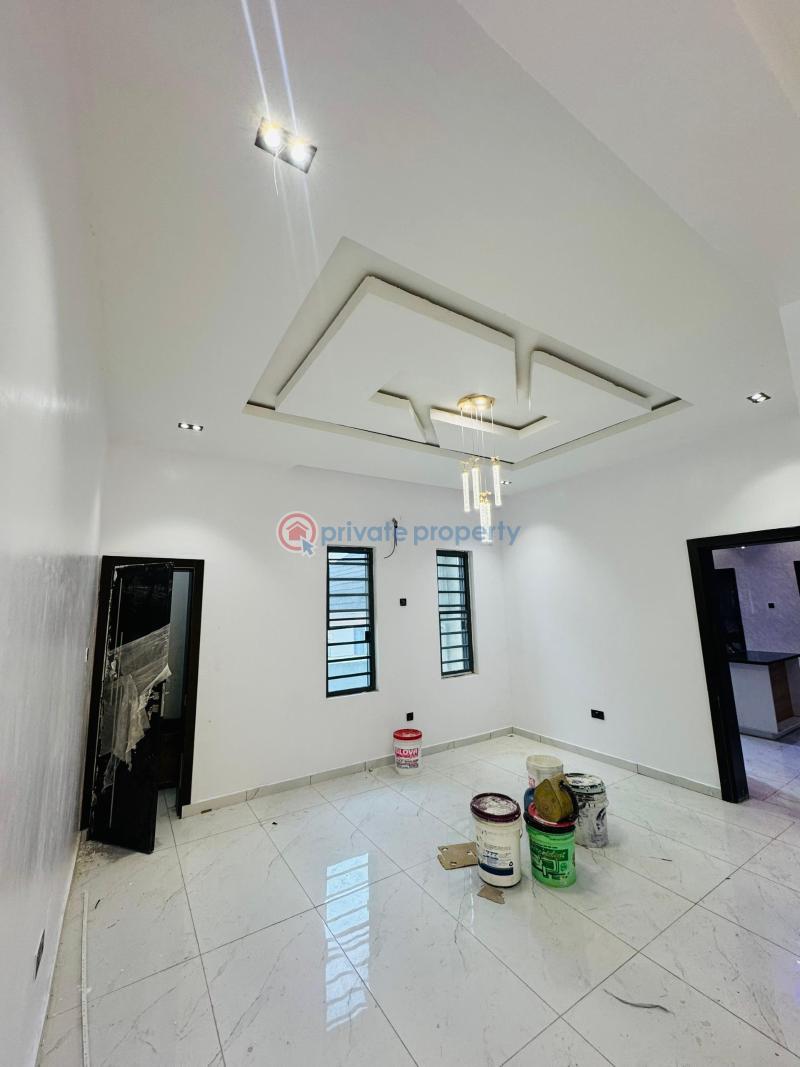 4 bedroom Detached Duplex For Sale Carlton Gate Estate Akobo Ibadan Oyo - 1