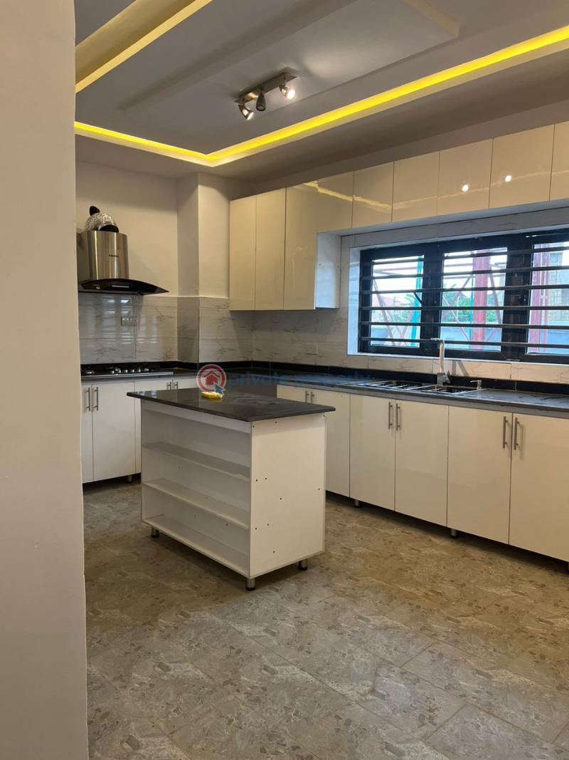 4 bedroom Semi detached Duplex For Sale Omololu Olunloyo Gra Ring Road Ibadan Ibadan Oyo - 8