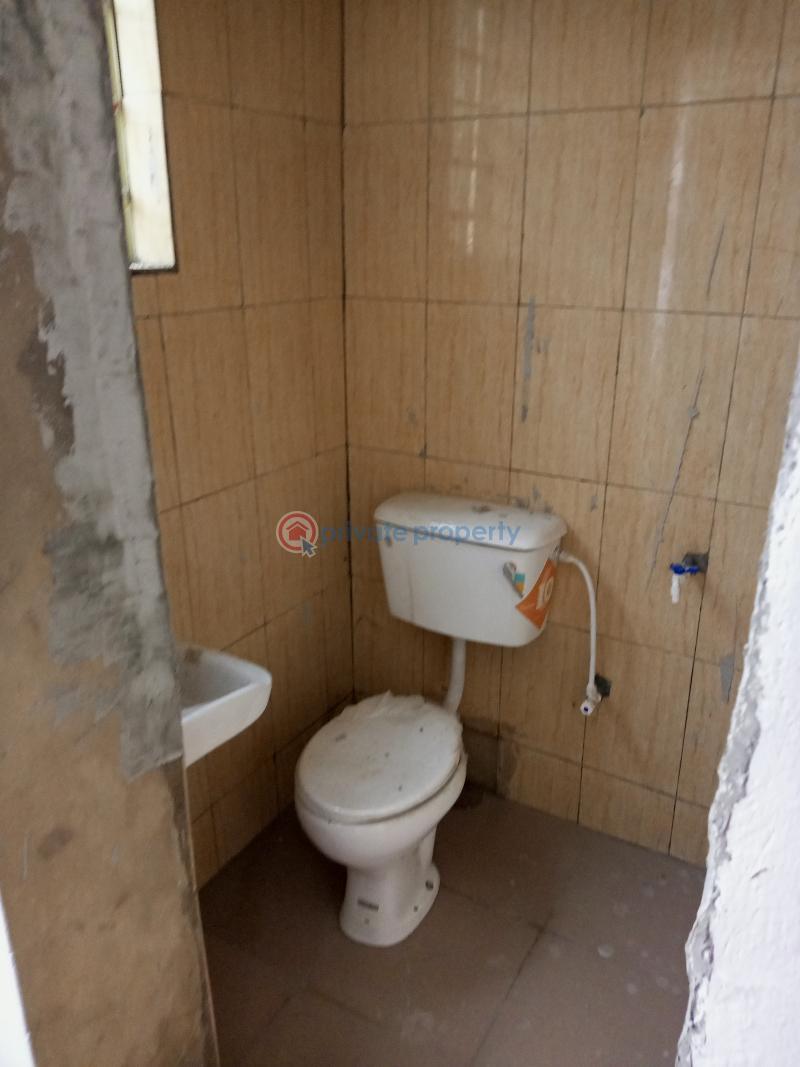 Self Contain For Rent Poly Apete Ibadan Oyo - 1