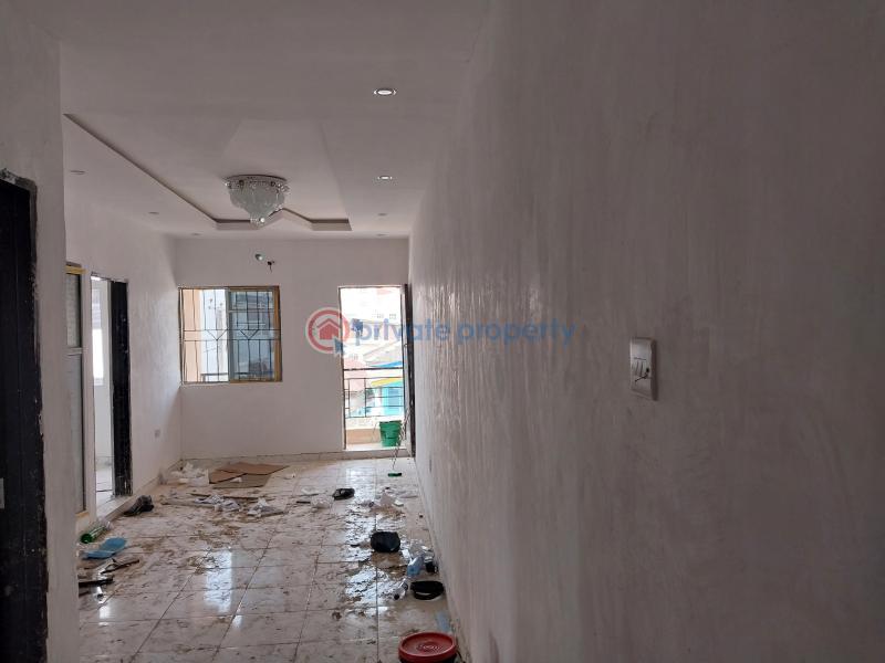 2 bedroom Flat & Apartment For Rent Off Herbert Macaulay Way Alagomeji Yaba Lagos - 1