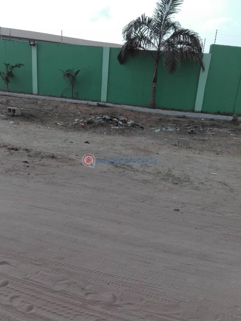 Warehouse For Sale Slightly Off Lagos Ibadan Expressway, By Olufuwape Junction/ap Bus Stop, Just After New Makun City, Ogun Ogun area  - 7