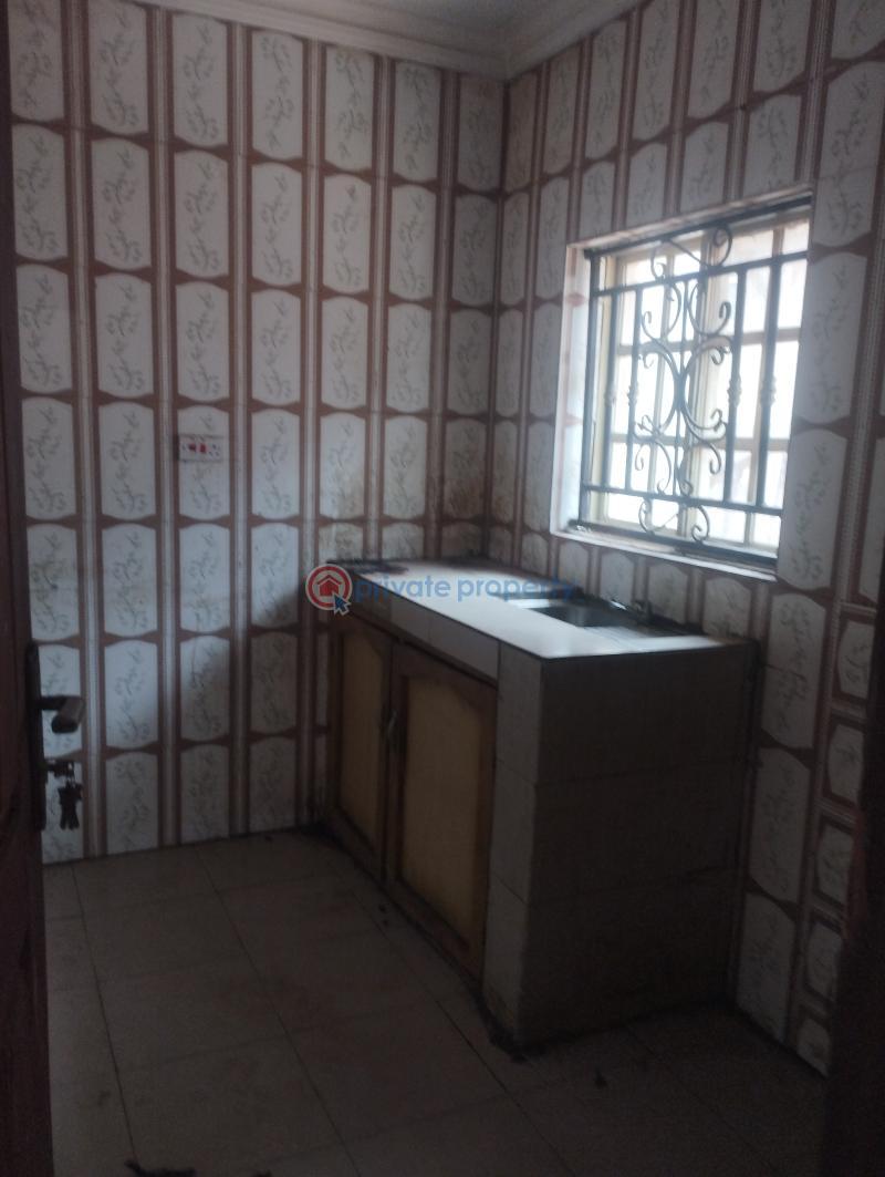 2 bedroom House For Rent Behind Finrel Pharmacy , After Akala Junction Akobo Akobo Ibadan Oyo - 8