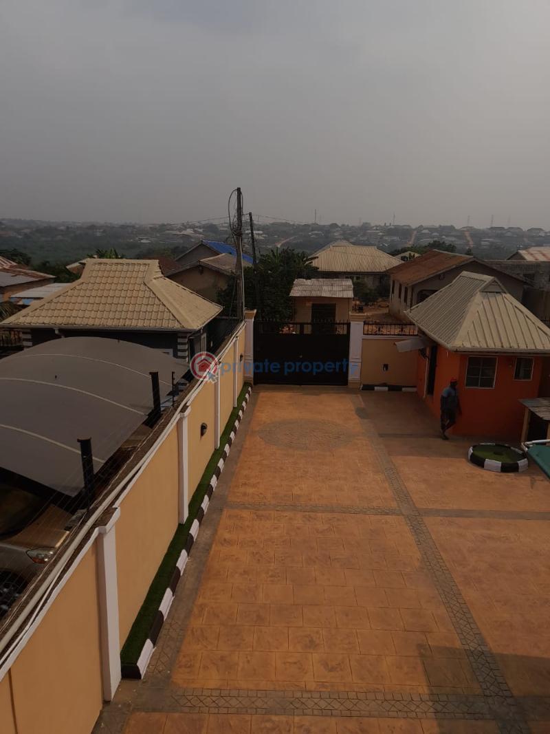 4 bedroom Detached Duplex For Sale Mowokekere Ikorodu Lagos - 15