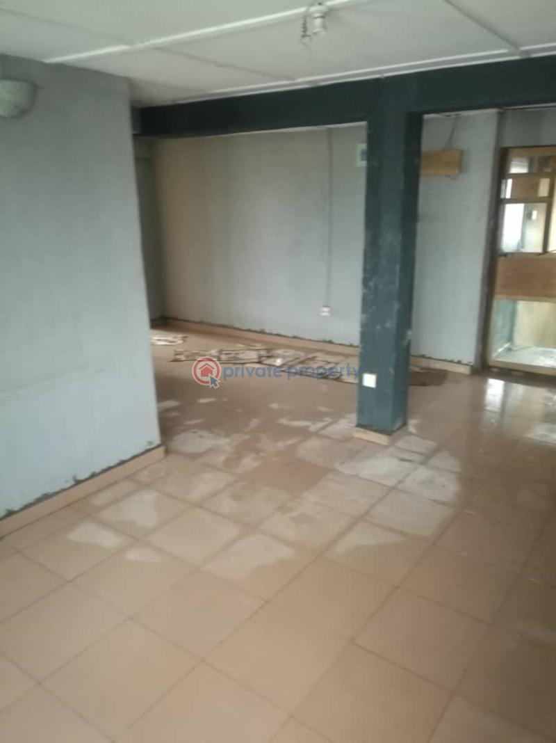 2 bedroom Flat & Apartment For Rent Fola Agoro Yaba Lagos - 1