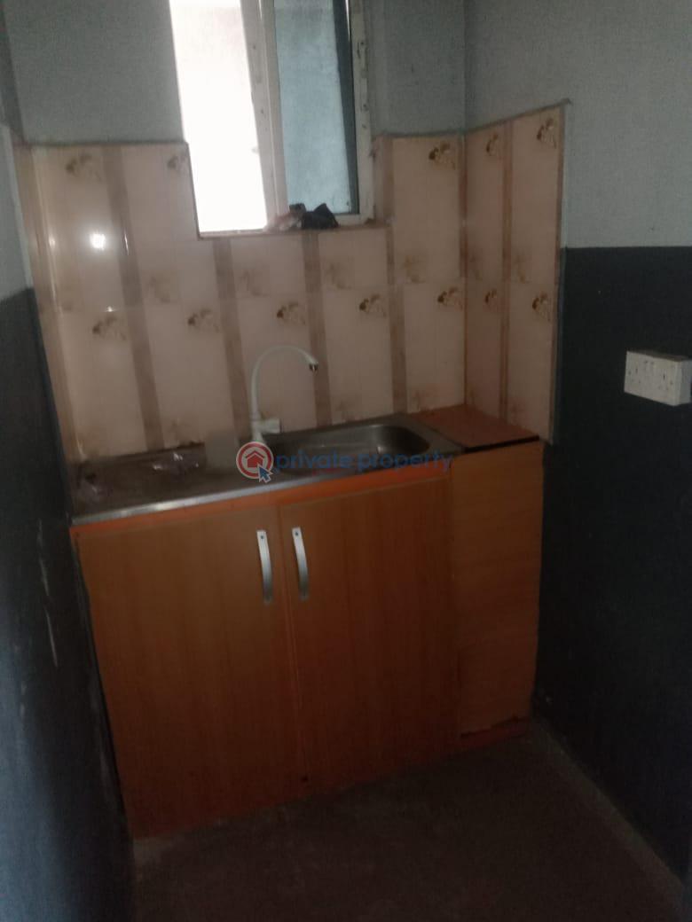 Self Contain For Rent Abule Oja Yaba Lagos - 1