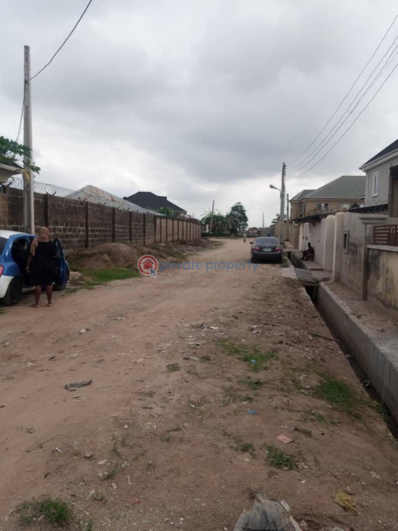 2 bedroom House For Sale Akala Way Oke'badan Est Akobo Ibadan Oyo - 0