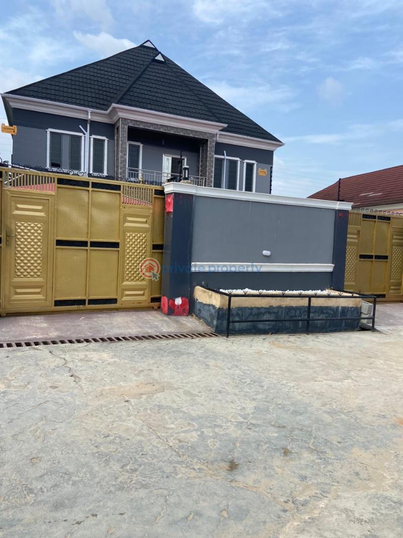 6 bedroom Detached Duplex For Sale In A Secured Estate Soluyi Gbagada Lagos - 0