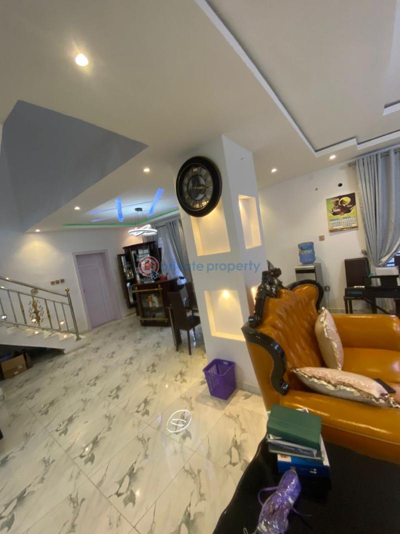 6 bedroom Detached Duplex For Sale In A Secured Estate Soluyi Gbagada Lagos - 2
