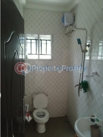 1 bedroom Flat & Apartment For Rent Ring Road Area Ibadan Ibadan Oyo - 2