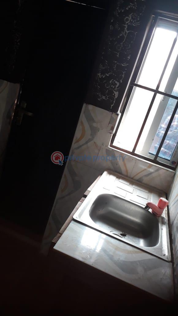 Self Contain For Rent At Adeoje Off Akala Express Oluyole Extension Ibadan Oyo - 3