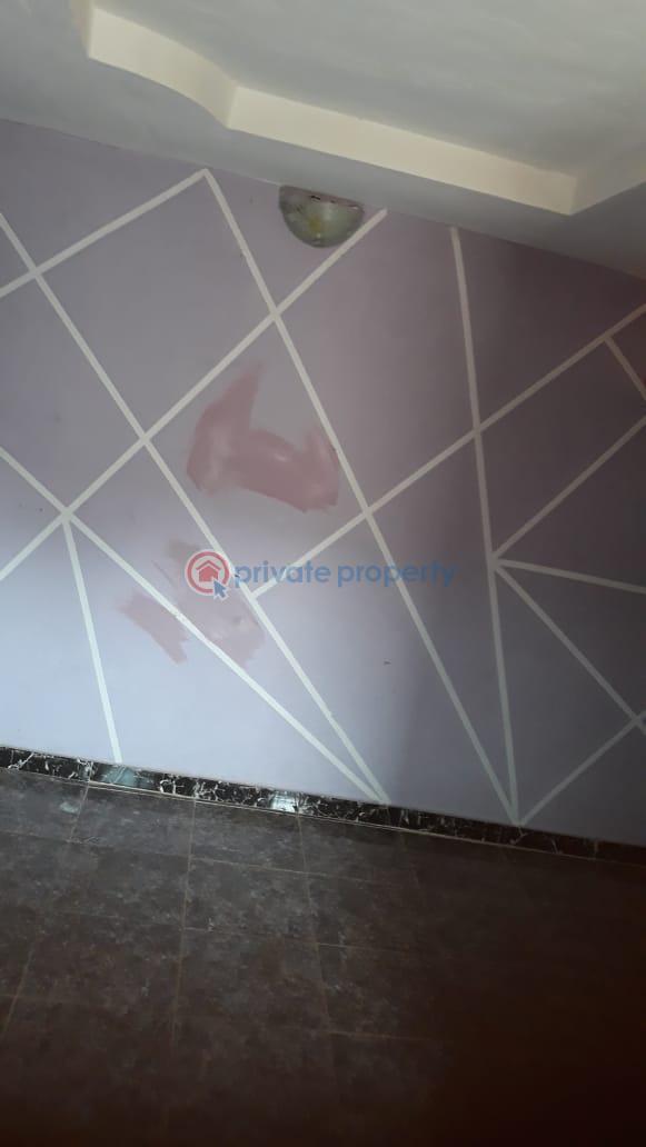 Self Contain For Rent At Adeoje Off Akala Express Oluyole Extension Ibadan Oyo - 2