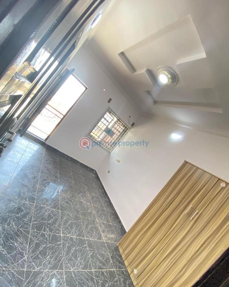 Self Contain For Rent Bodija Ibadan Poly Ibadan Oyo - 0