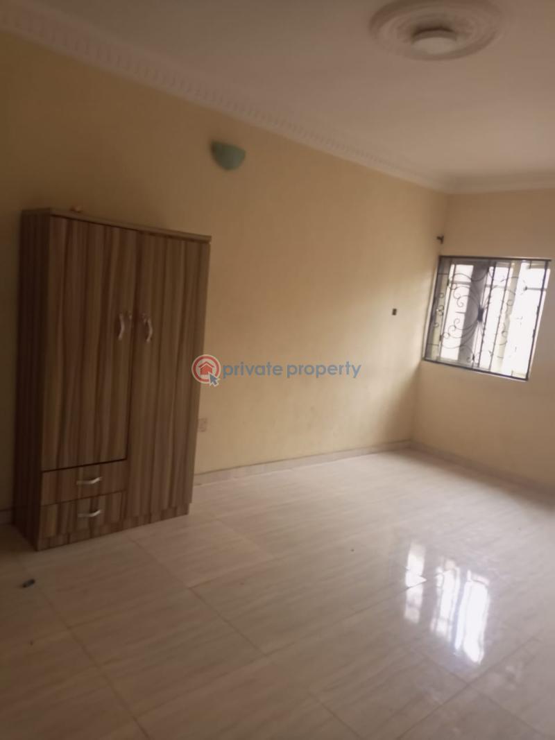 Self Contain For Rent At Felele Challenge Ibadan Ibadan Oyo - 1