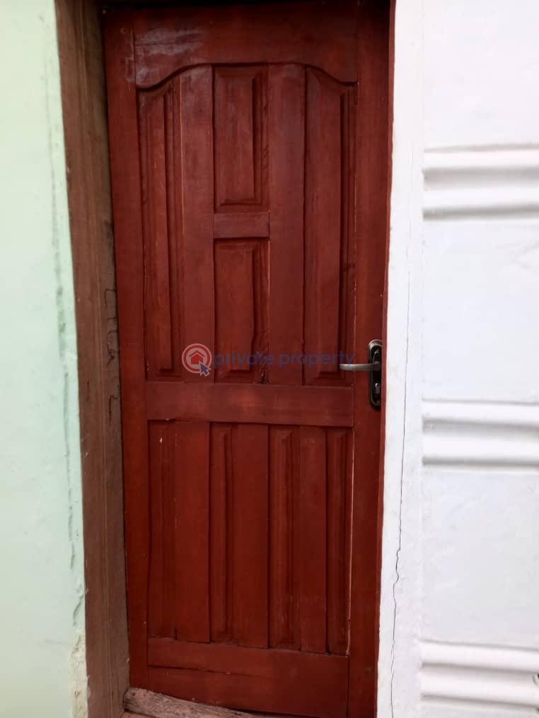 Self Contain For Rent Kaosumu Estate Off Tipper Akala Express Ibadan Akala Express Ibadan Oyo - 2